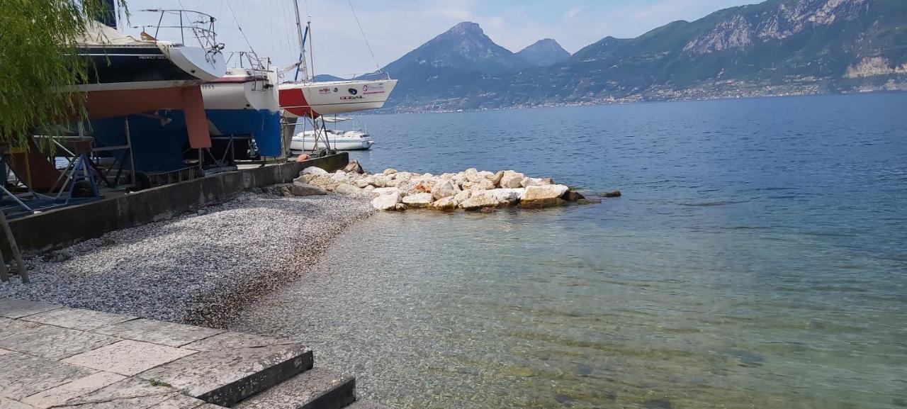 Hotel Danieli La Castellana Lago Di Garda เบรนโซเน ซูล การ์ดา ภายนอก รูปภาพ