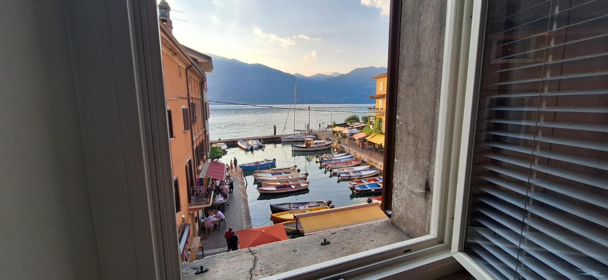Hotel Danieli La Castellana Lago Di Garda เบรนโซเน ซูล การ์ดา ภายนอก รูปภาพ